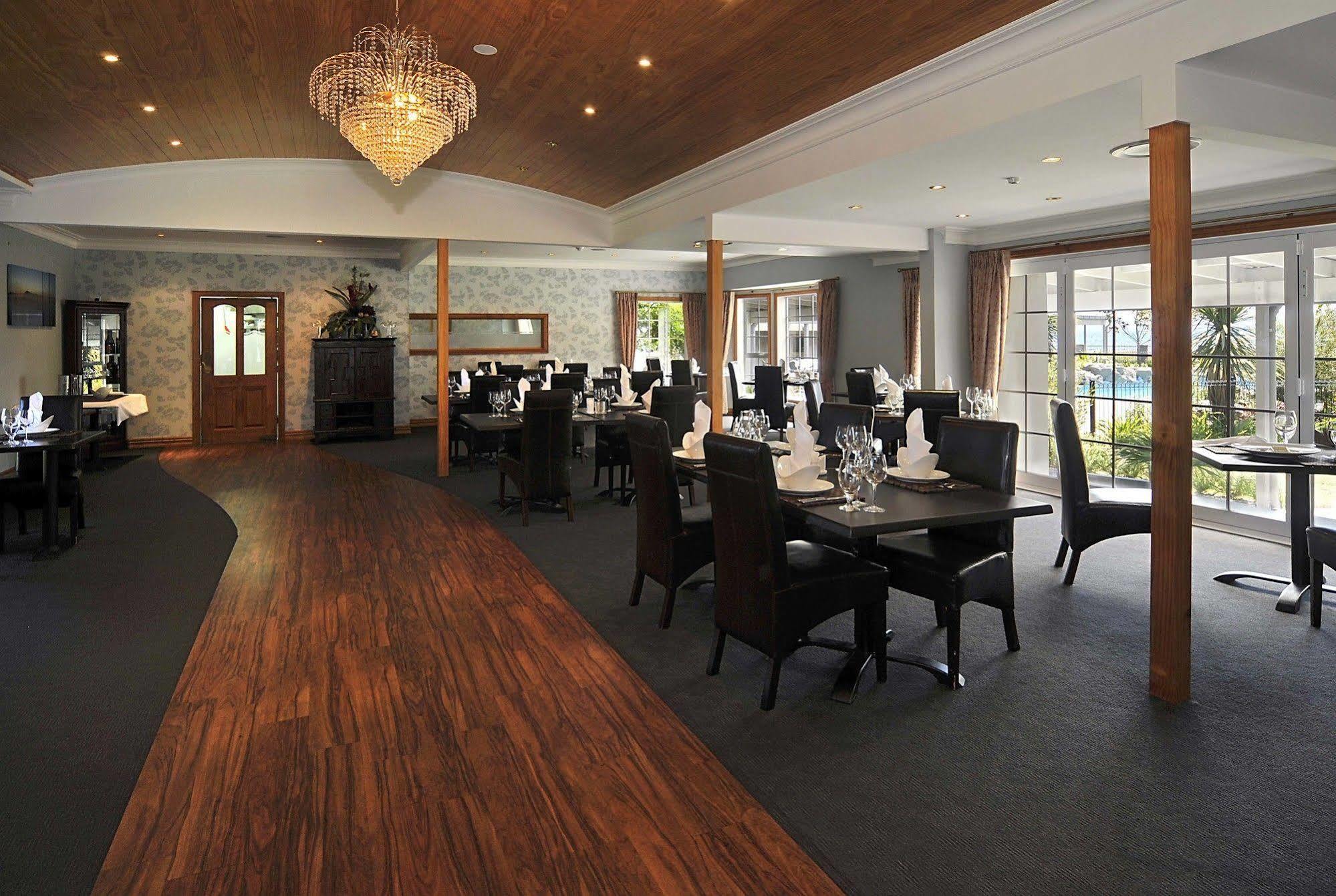 Wai Ora Lakeside Spa Resort Rotorua Kültér fotó