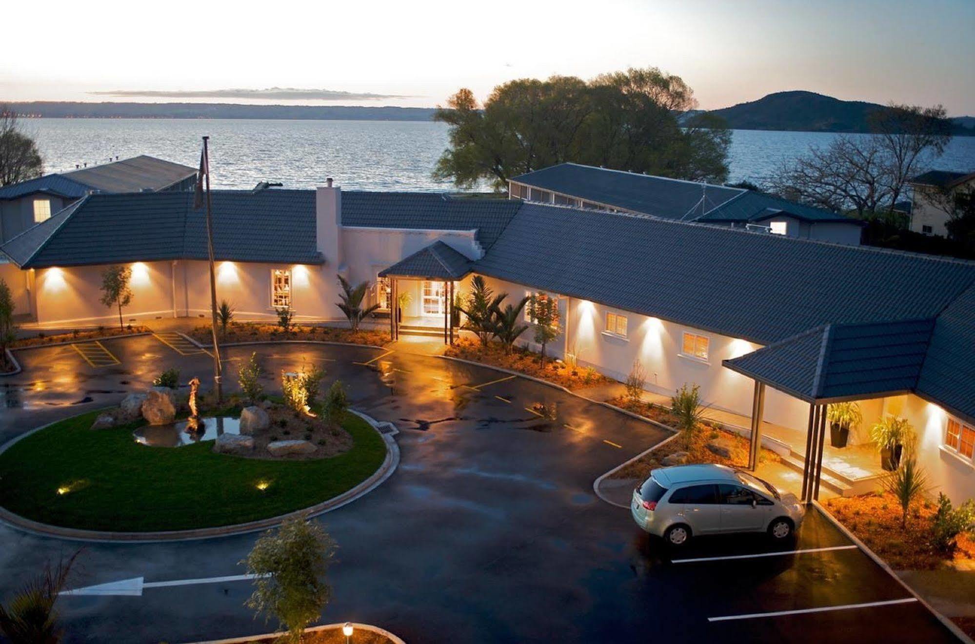 Wai Ora Lakeside Spa Resort Rotorua Kültér fotó